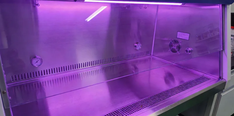 赣州市民在医院或健康机构咨询场景