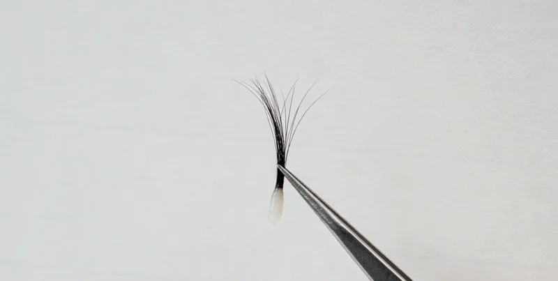 钦州某医院内,患者家属在诊室外