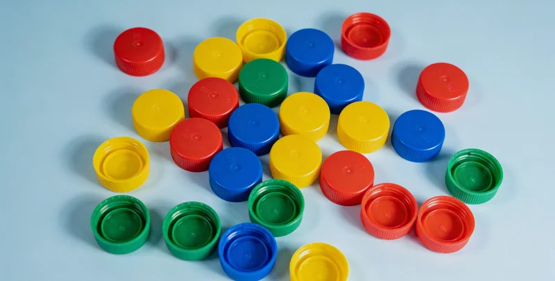 专业基因检测实验室工作场景