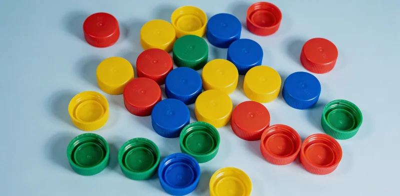 实验室内技术人员操作高通量测序