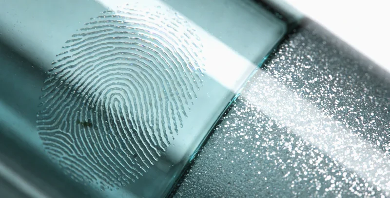 泸州城市背景下的女性健康关爱示意图