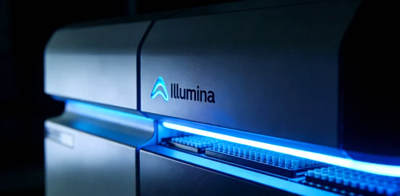 武汉女性在医院咨询妇科健康问题