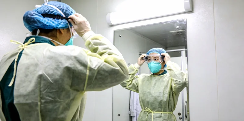 伊春市民在医院咨询基因检测相关事宜