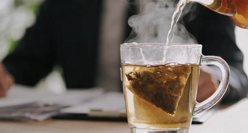 大理本地检测服务点内,工作人员