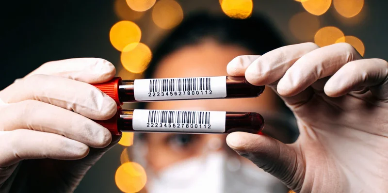 示意图展示移植患者、重症患者等