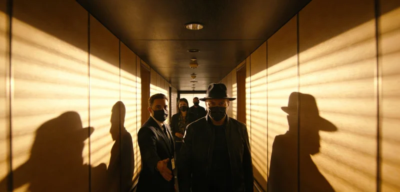 德阳市民在诊室内与医生进行病情沟通