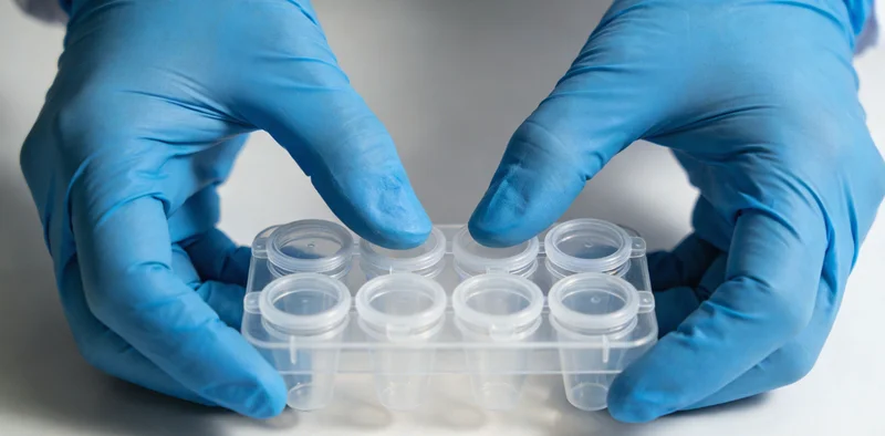 株洲市民在医院咨询基因检测服务