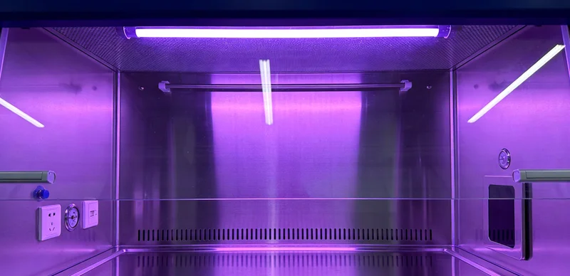 概念图：代表精准医疗的箭头，精