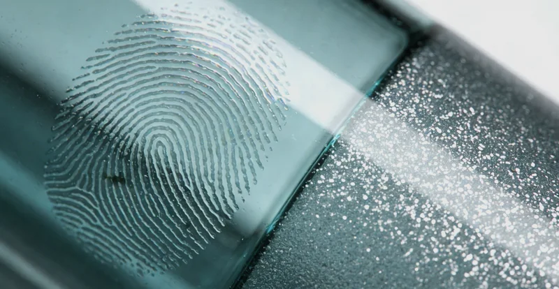 一位十堰的老年居民正在社区医院