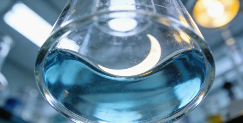 定西某医院内,家属与医生正在焦