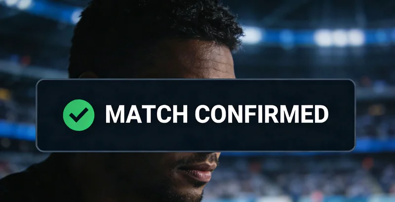 南充城市风貌,背景中有不同医疗