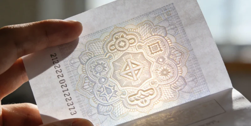 铜川城市景观与市民健康生活示意