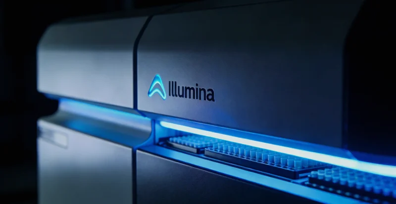 大连城市风貌与医疗建筑，寓意选