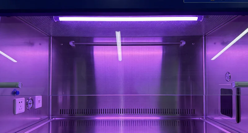 概念图:象征精准医疗的靶向图标