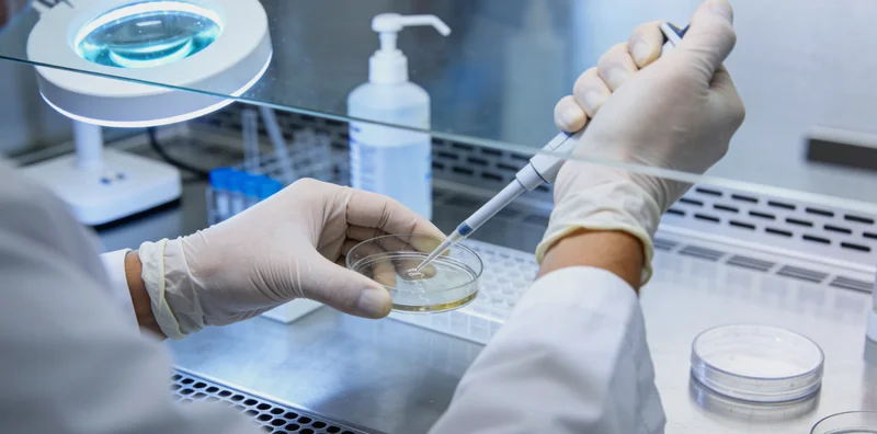 乌苏家庭进行健康管理规划讨论