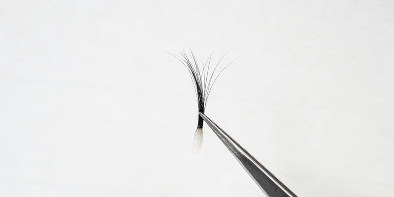 达茂旗家庭与医生讨论基因健康计