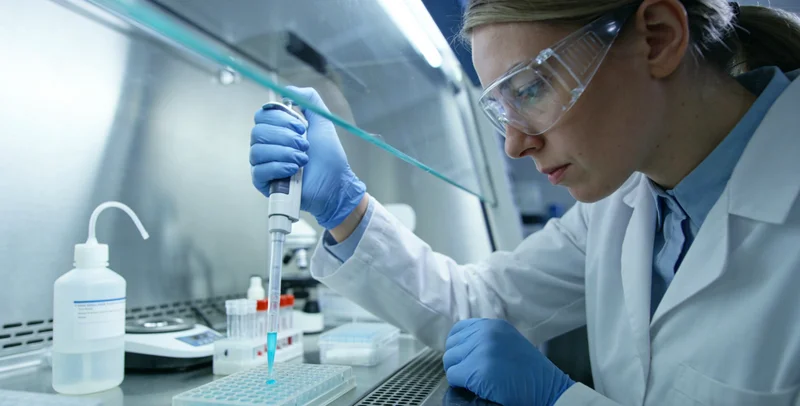 内江家庭讨论基因检测与健康管理