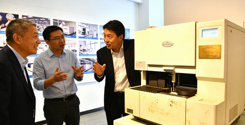 滁州家庭关爱儿童进行定期眼科筛