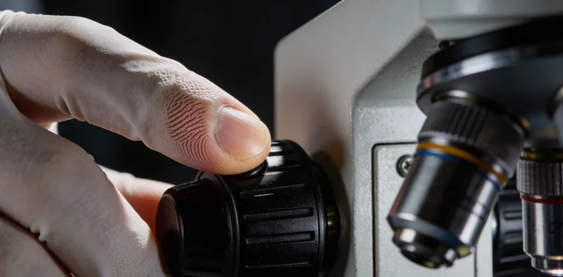 永安心内科医生进行遗传咨询场景