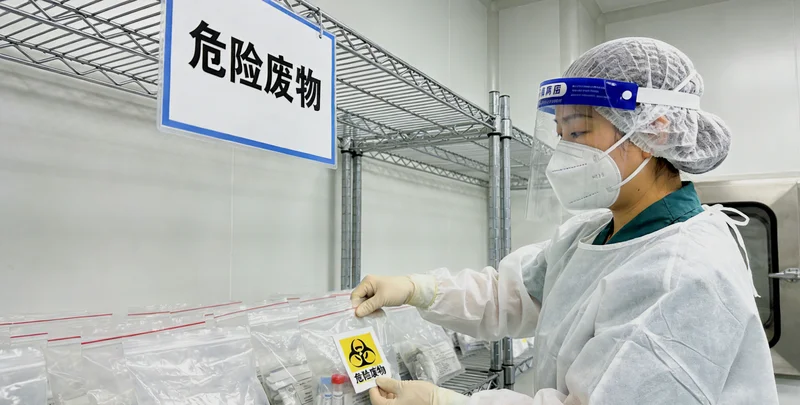 胶州医院内镜中心进行胃镜检查