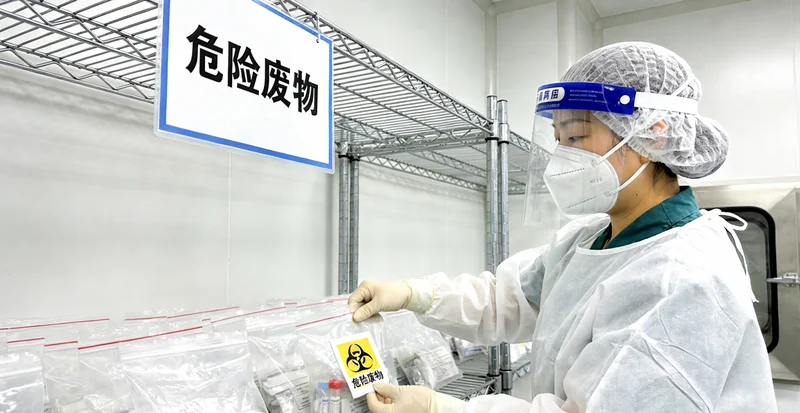 石首医生为检测者解读基因报告并