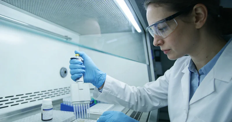 克州本地基因检测采样点进行血液