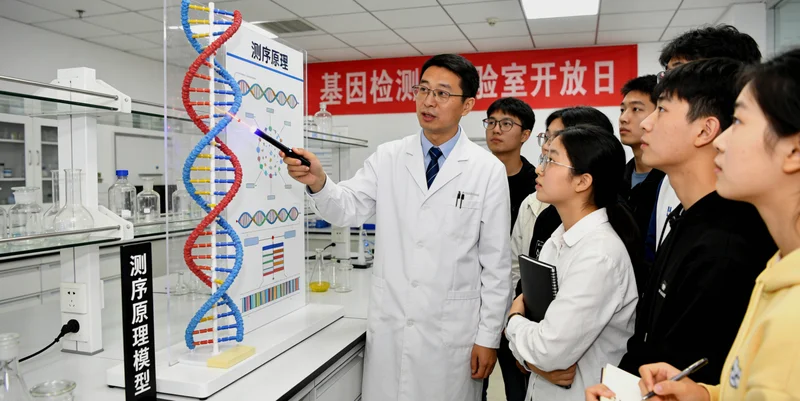 衡阳携带MSH6突变者进行定期