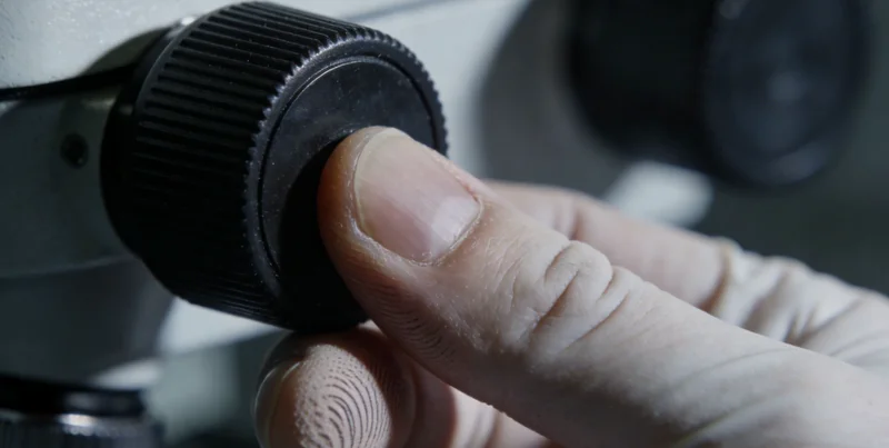 腾冲患者与医生共同解读基因报告