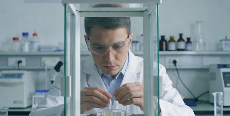 南京女性进行定期乳腺健康筛查