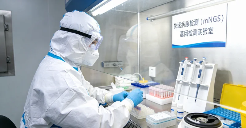 张家港市民进行定期健康筛查