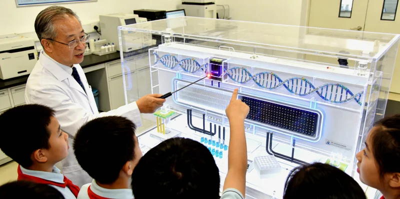 明光医院定期甲状腺超声检查场景