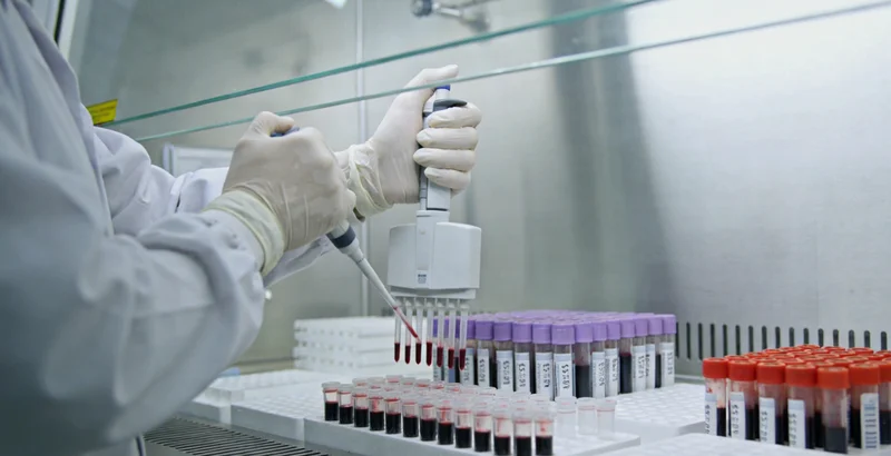 霍尔果斯婴儿眼底检查