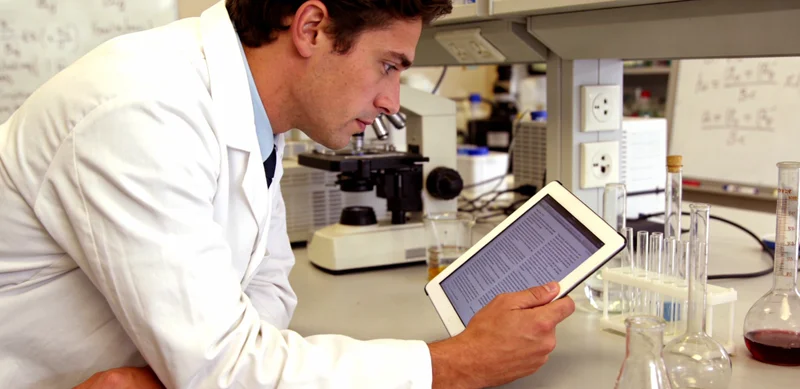 土特旗合作实验室进行高通量基因