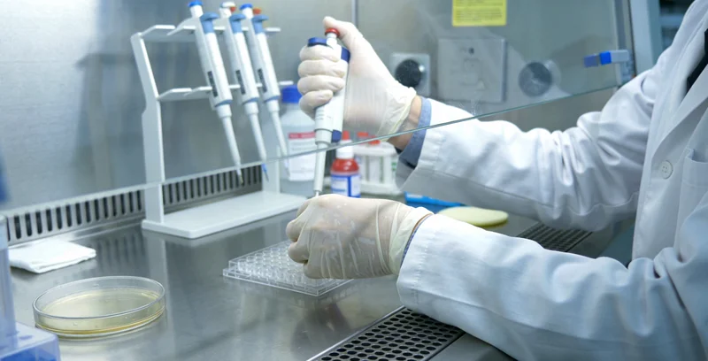 隆昌医院肠镜下显示肠道息肉及微