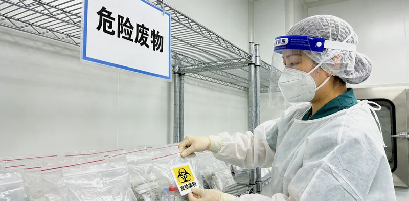 阳春女性进行乳腺健康筛查