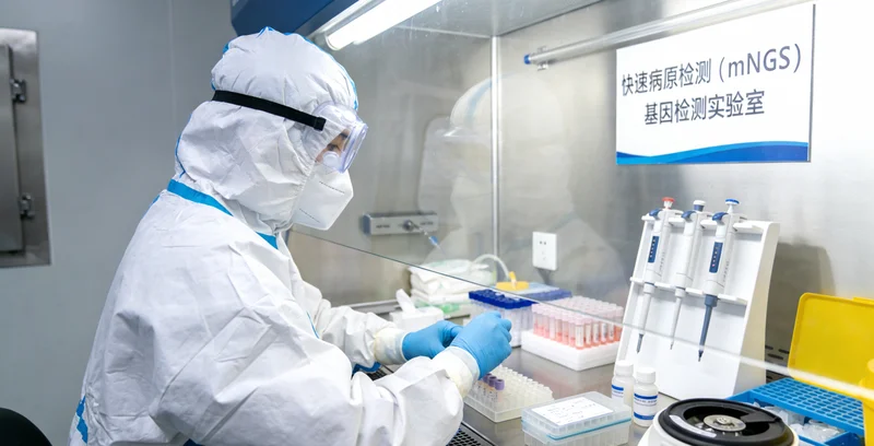 香格里拉多代同堂家庭温馨沟通互