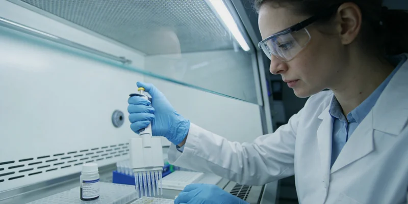 正镶白女性学习乳腺自我检查方法