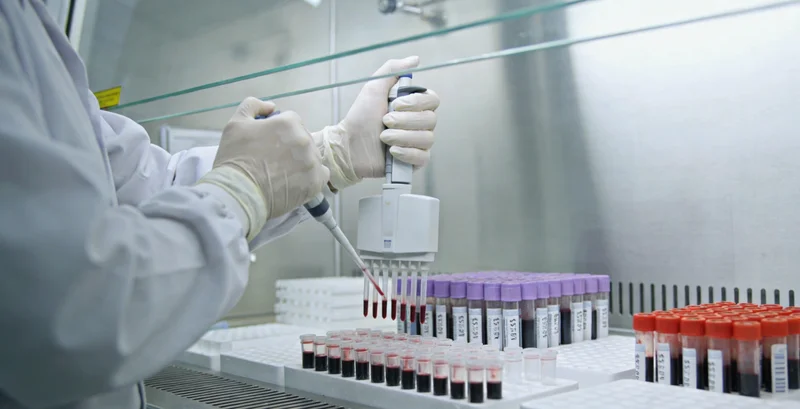 潜山家庭聚会老照片与胃癌家族史