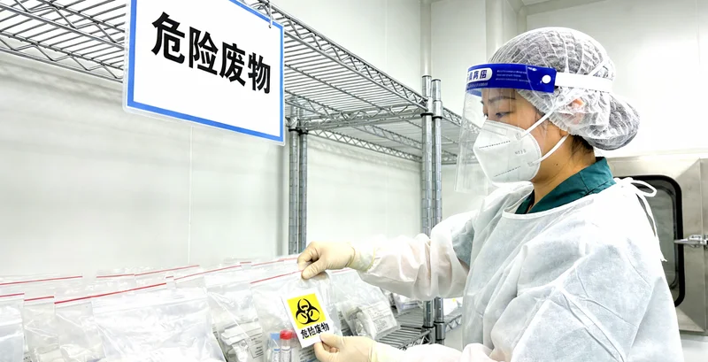 泸州家庭获得阴性检测报告后释然