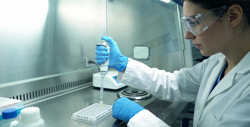 敖汉旗女性进行健康锻炼和体检