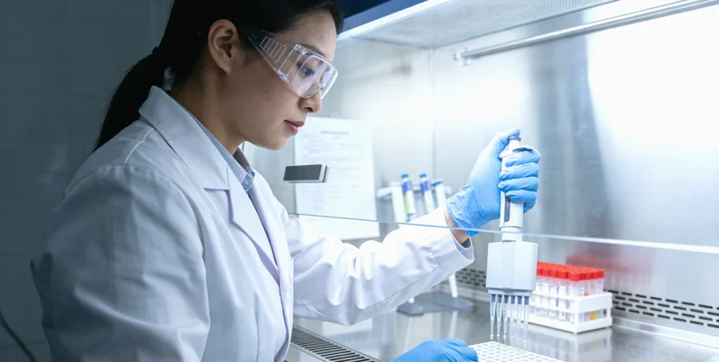 湘西州家庭团聚温馨场景象征家族