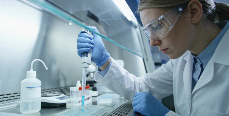 长垣遗传咨询师与家庭沟通场景