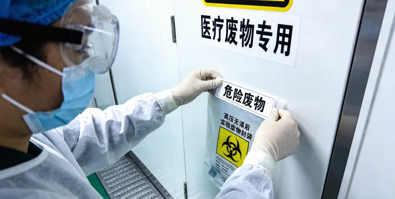 天水护士进行静脉采血用于基因检