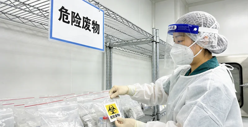 长垣高危人群定期进行MRI影像